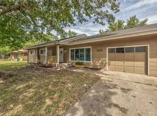 507 Shawn Dr, Belton, MO 64012