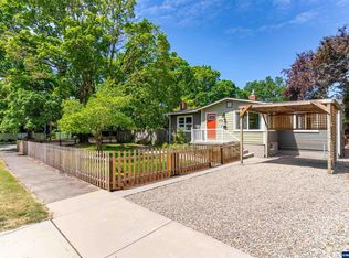 915 19th St NE, Salem, OR 97301