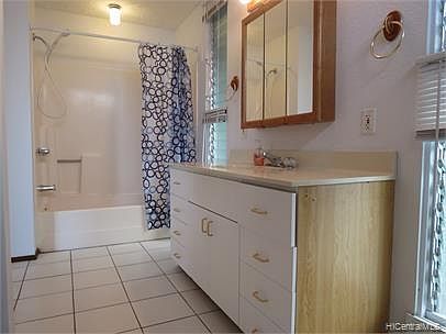 3rd image of 953 Mokulua Dr #1