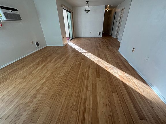 2nd image of 179 Amberly Dr Unit D