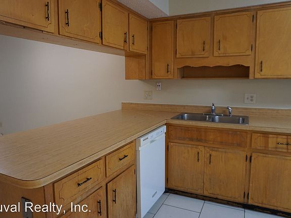 5th image of 11705 Dunes Way Dr N
