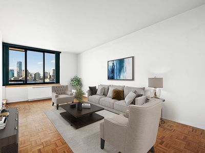 99 Battery Pl APT 17E, New York, NY, 10280