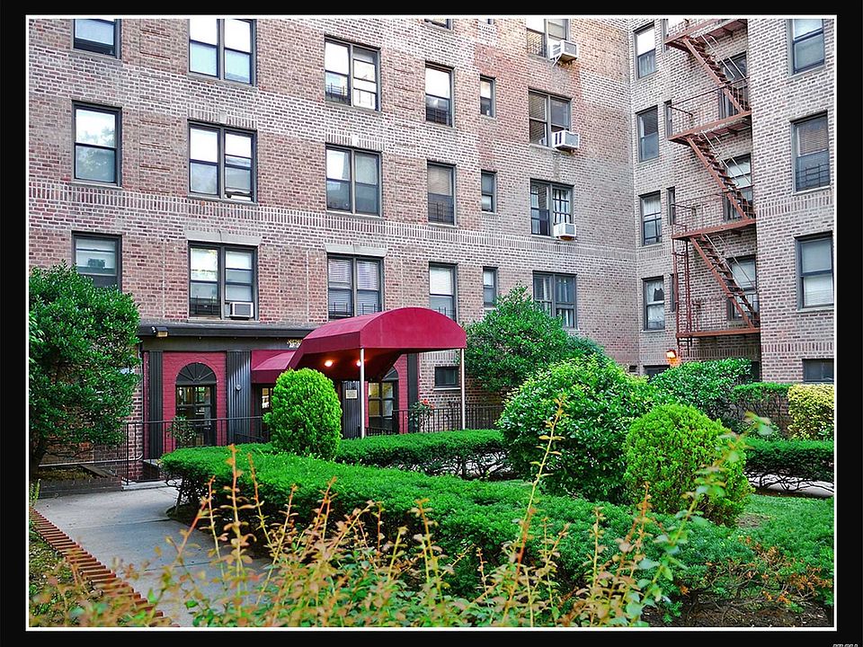 1st image of 8325 98th St APT 6A