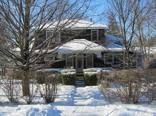 112 Millard Ave, Fox River Grove, IL