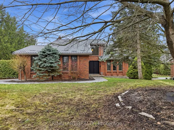 36 Redford Rd, London, ON N5X 3V5