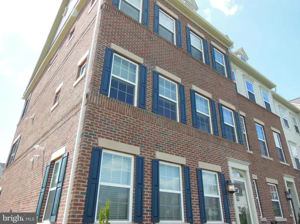 9231 Garrettson Cir, Perry Hall, MD 21128
