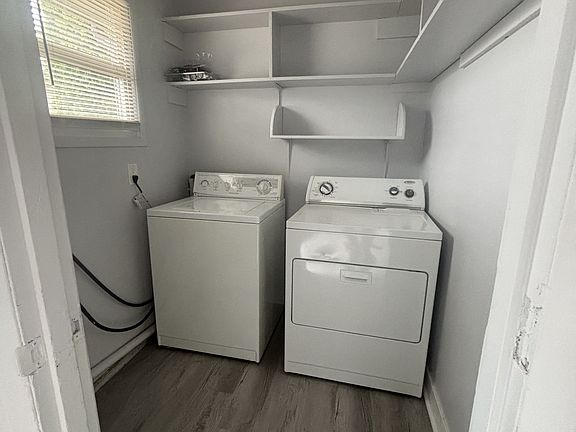 4th image of 12437 SW Hall Blvd