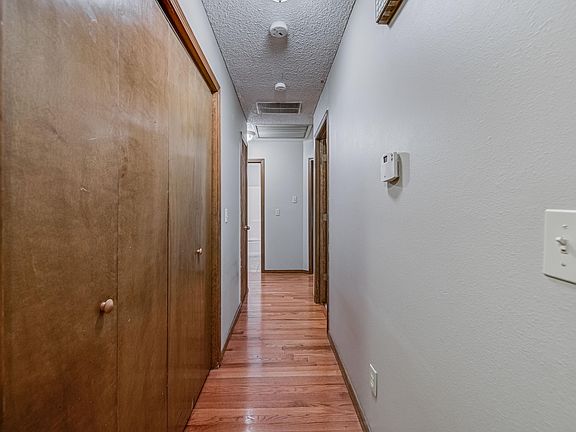 5th image of 1431 S Ventura Ct