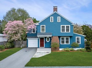 30 Rose Ave, Marblehead, MA 01945