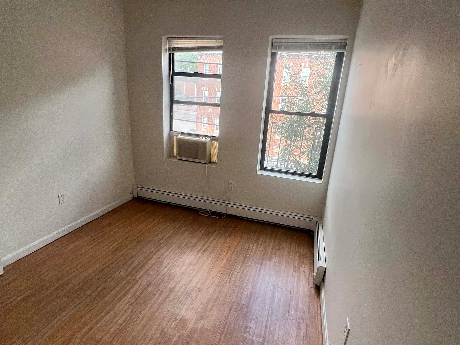 1 bed, 480 sqft, $2,300 — Photo 2