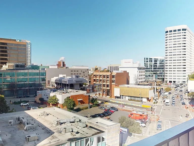 Residences at Lake Merritt — Photo 52