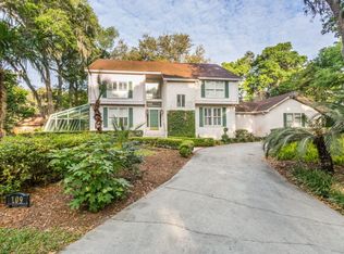 109 Tall Pine Rd, Saint Simons Island, GA 31522