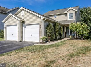 2008 Alexis Dr, Harrisburg, PA 17110