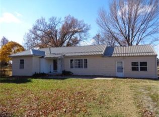 16752 S 1375 Rd, Nevada, MO 64772