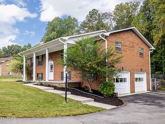 5th image of 7700 Bridgette Cir