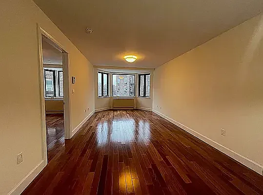 Rented by Contact Realty | media 9