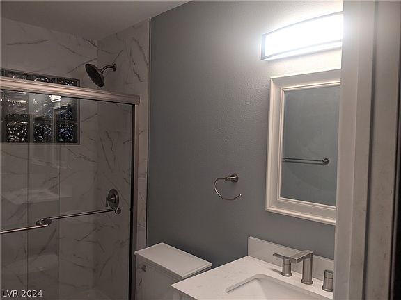 5th image of 5603 S Eastern Ave