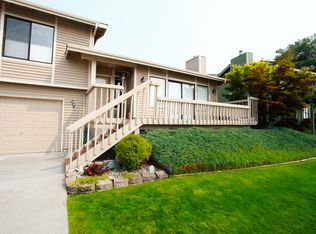 714 Golf Course Rd, Chelan, WA 98816