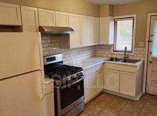 502 NE Freeman Ave, Topeka, KS 66616