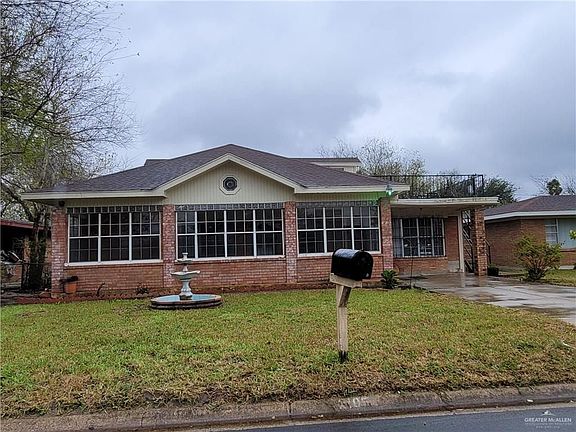 2nd image of 2105 Camellia Ave
