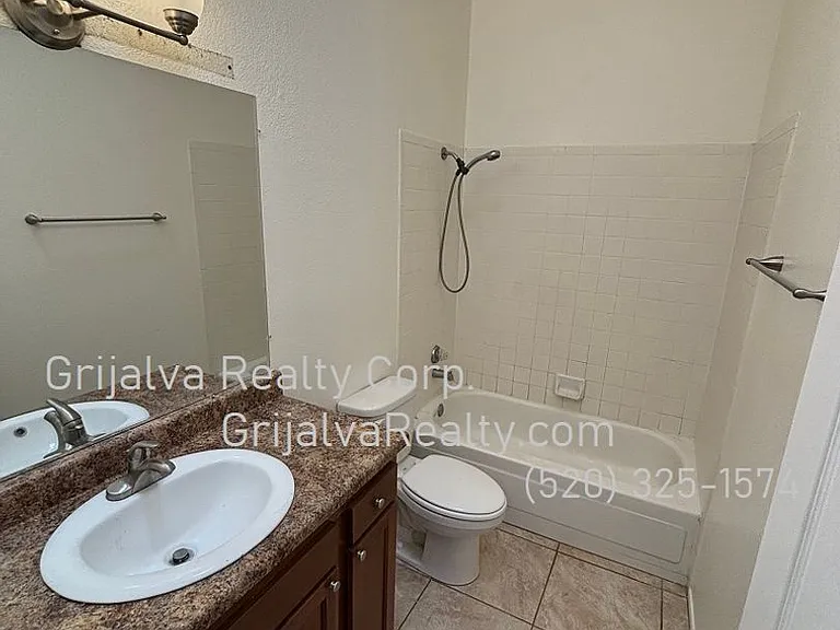 2620 Alturas — Photo 6