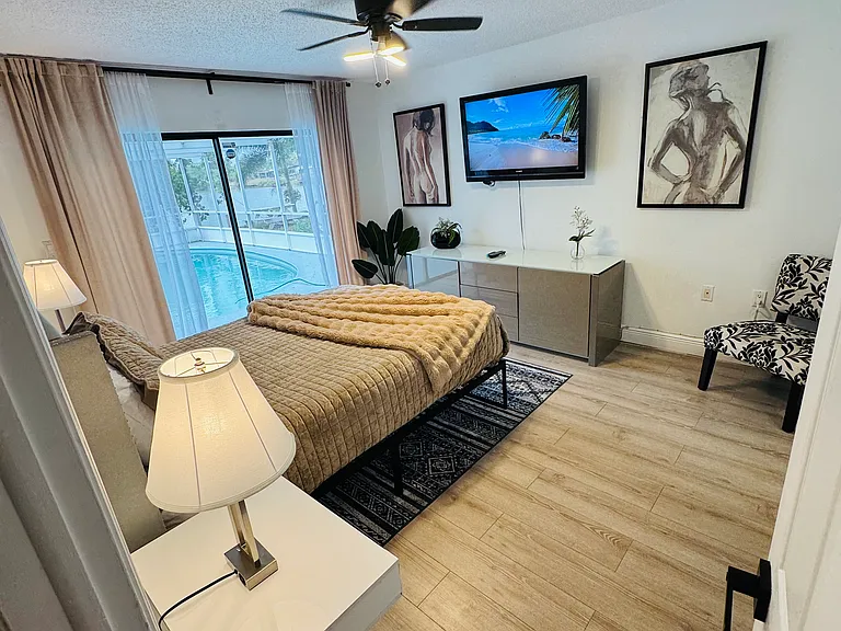 8200 Winthrop Dr #8120 — Photo 8