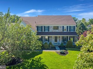 315 Twin Pond Dr, West Chester, PA 19382