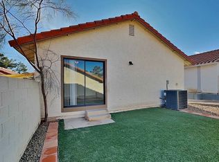 8422 Mulcahy Ave, Las Vegas, NV 89145