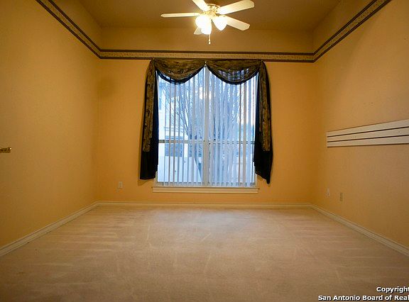 4th image of 15711 Thrush Gate Ln