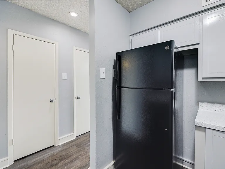 Bent Creek Apartments — Photo 11