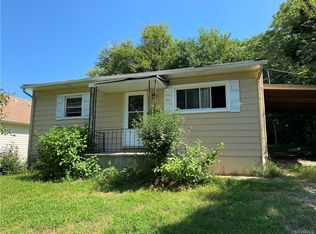 39 N Old Church St, Petersburg, VA 23803