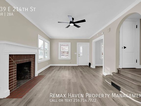 4th image of 239 E 214th St