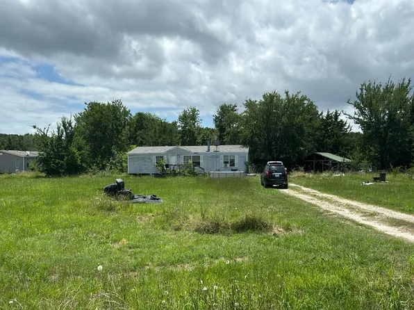 1429 County Road 3529, Quinlan, TX 75474