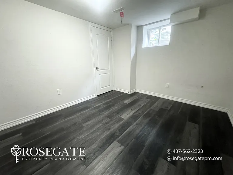75 Parkside Dr #2 — Photo 6