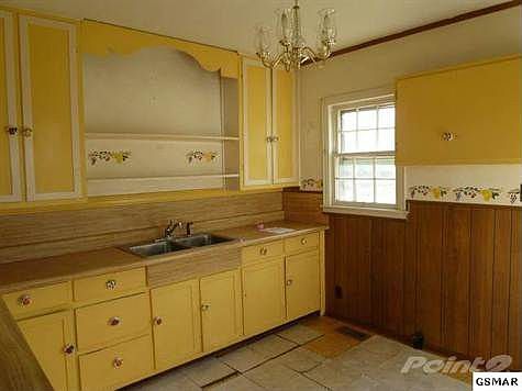 2nd image of 2641 Boright Pl