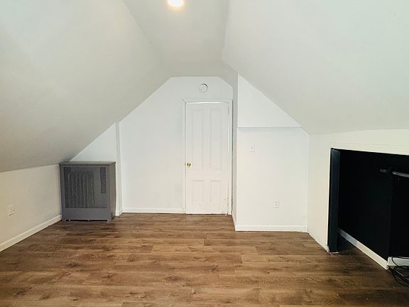 4th image of 80 Bellville Ave #3