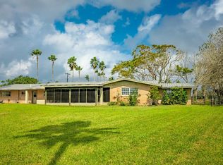 120 Chachalaca Dr, Bayview, TX 78566