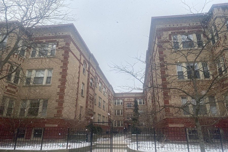 1st image of 5344 N Winthrop Ave