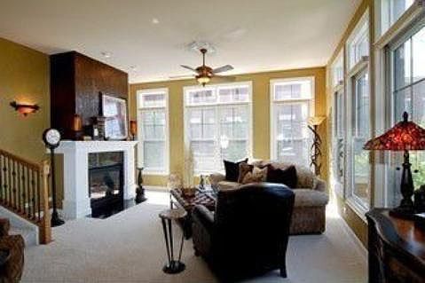 2nd Floor - Living Room