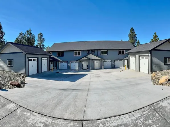 1827 Grant Rd, Mount Shasta, CA 96067