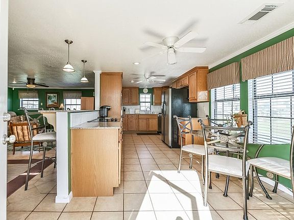 4th image of 4106 Liberty Dr