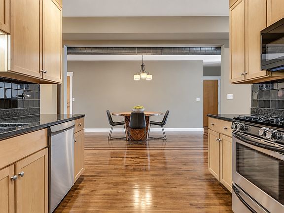 2nd image of 21 Park St Unit 2