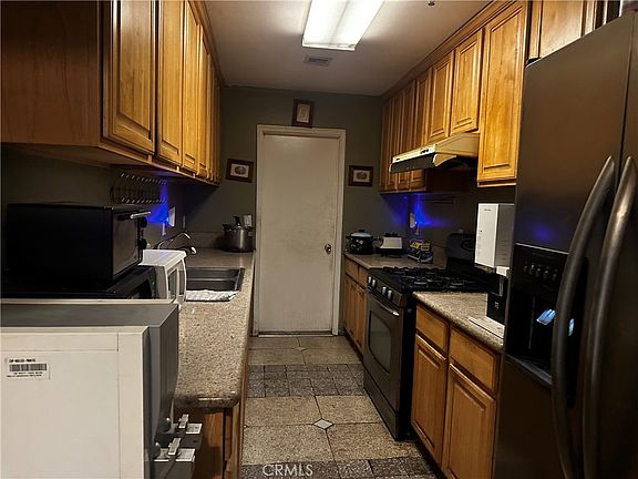 2nd image of 11537 Ranchito St