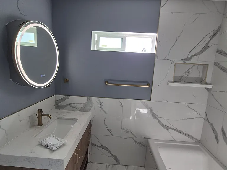 3112 W 84th St #D — Photo 1
