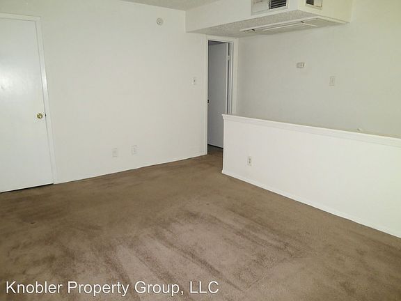 5th image of 3257 Carlisle St #155