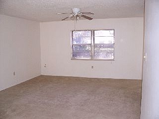 2nd image of 605 Edward St