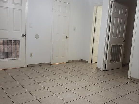 2nd image of 621 S 6th Ave