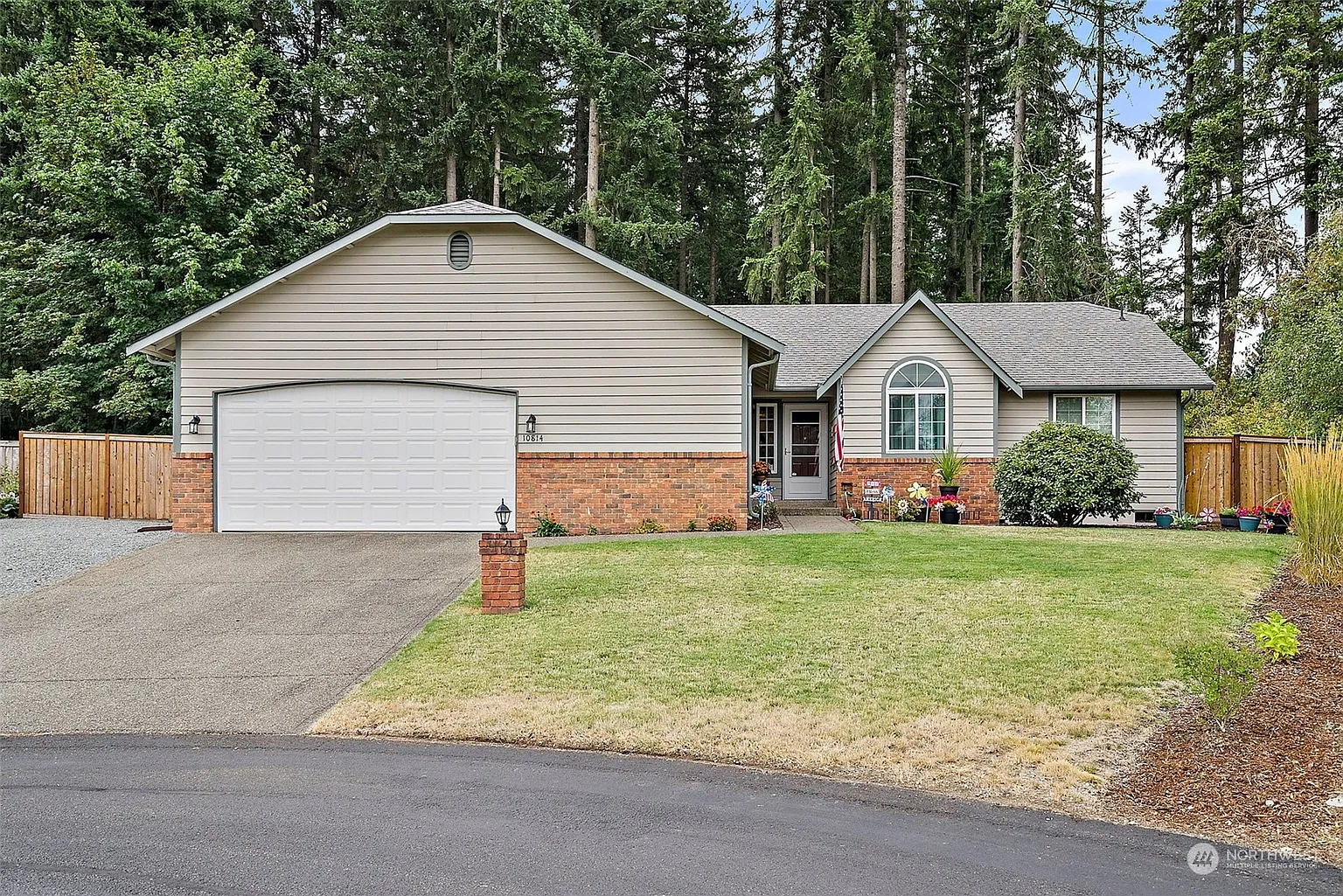 10814 195th Street Ct E photo 1