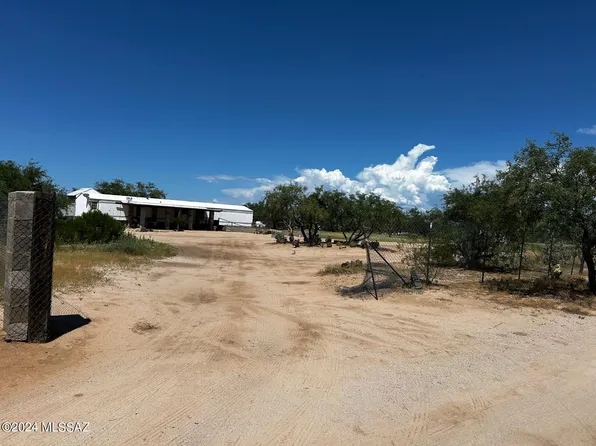 12050 W Daviti Ln, Tucson, AZ 85736