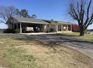 1142 Mountain View Rd, Glenwood, AR 71943